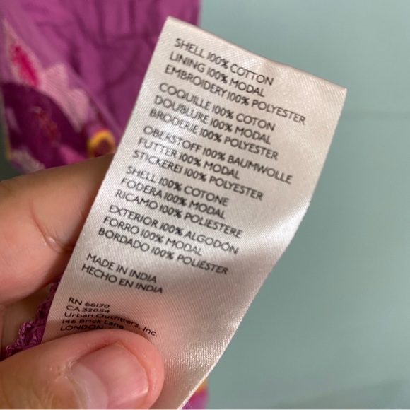 Anthropologie Maeve Embroidered‎ Beaded Floral Purple Mini Dress Cut Out Sz 2 - Picture 16 of 16